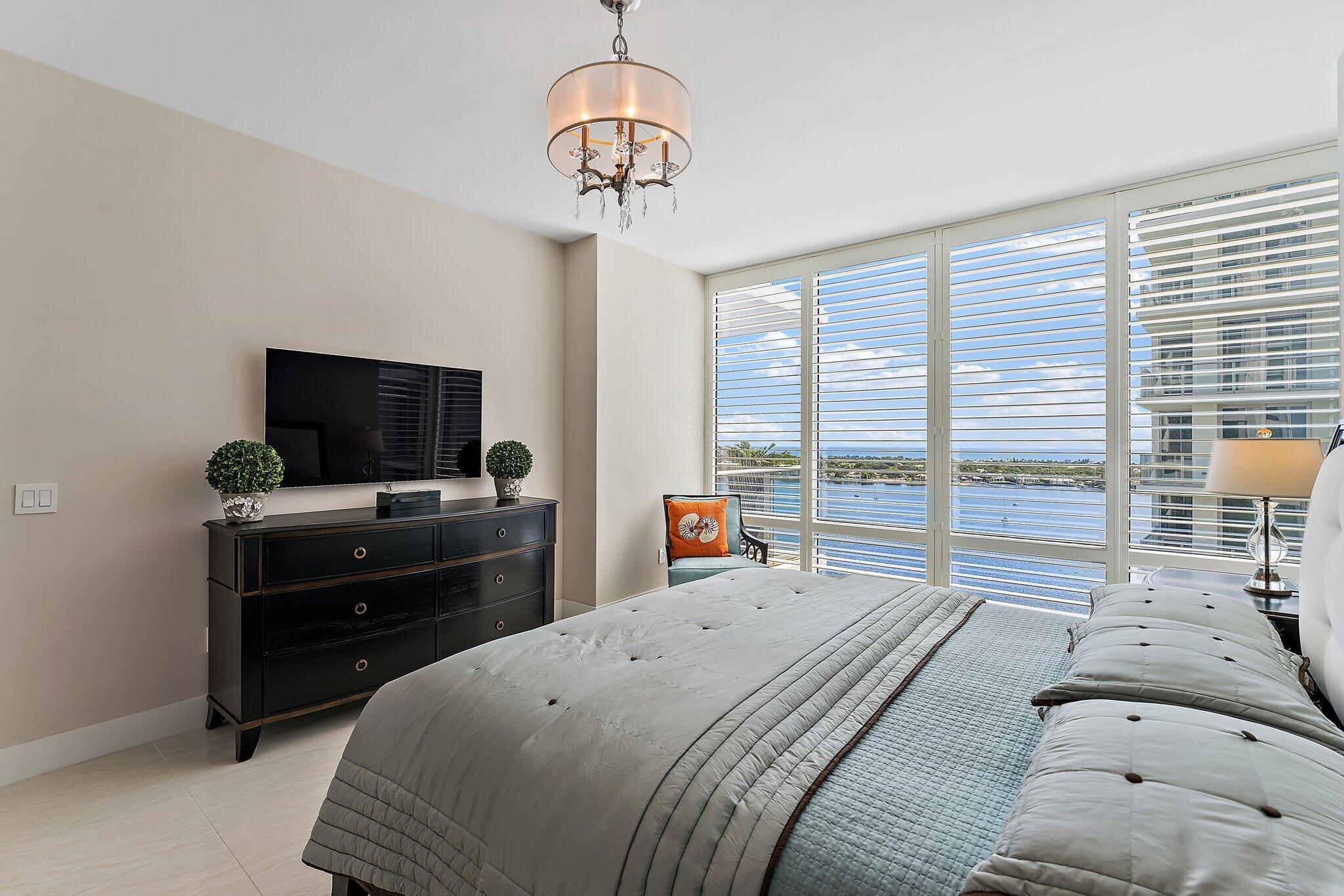 WATER CLUB NORTH PALM BEA - Residential
