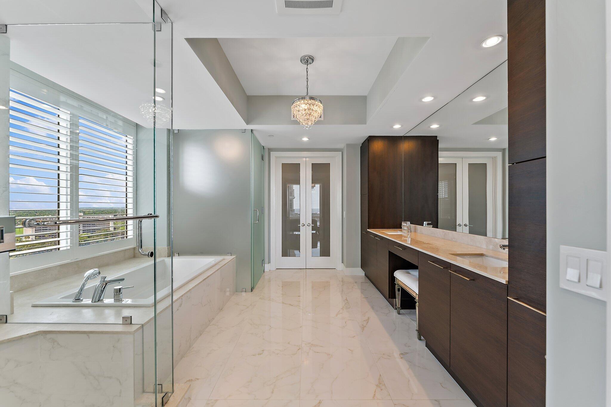 WATER CLUB NORTH PALM BEA - Residential