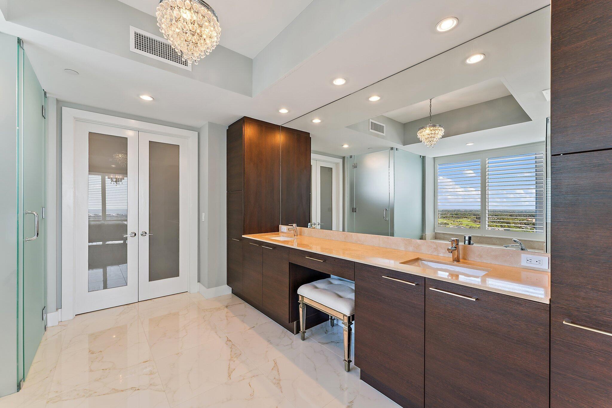 WATER CLUB NORTH PALM BEA - Residential