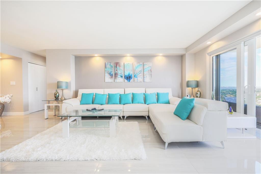 Playa Del Sol - Residential