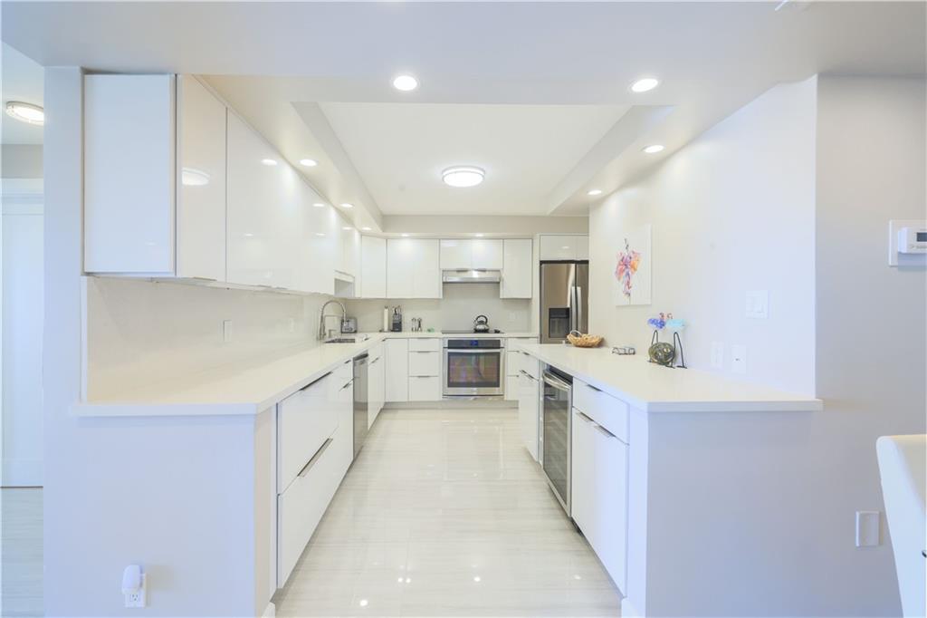 Playa Del Sol - Residential