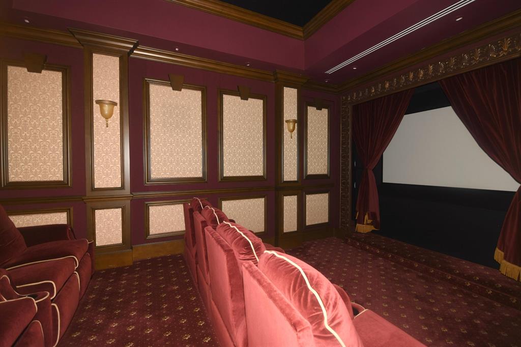 ADDISON RESERVE PAR 11 - Residential