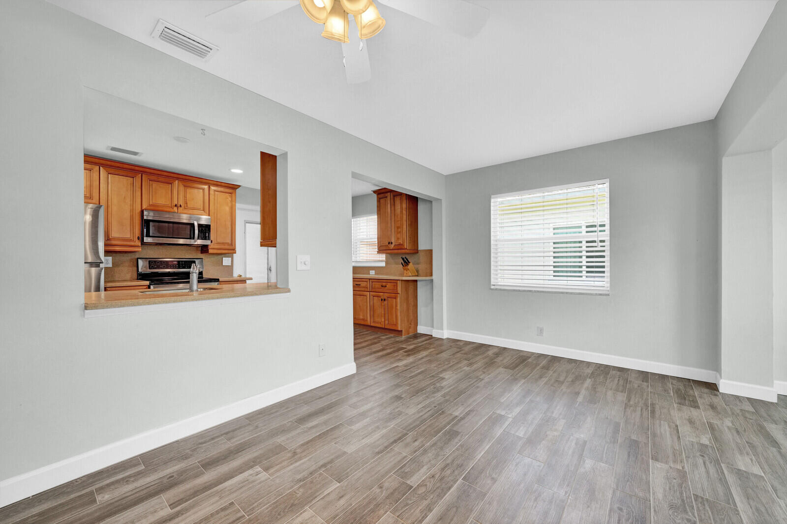 714 SW 16th Street