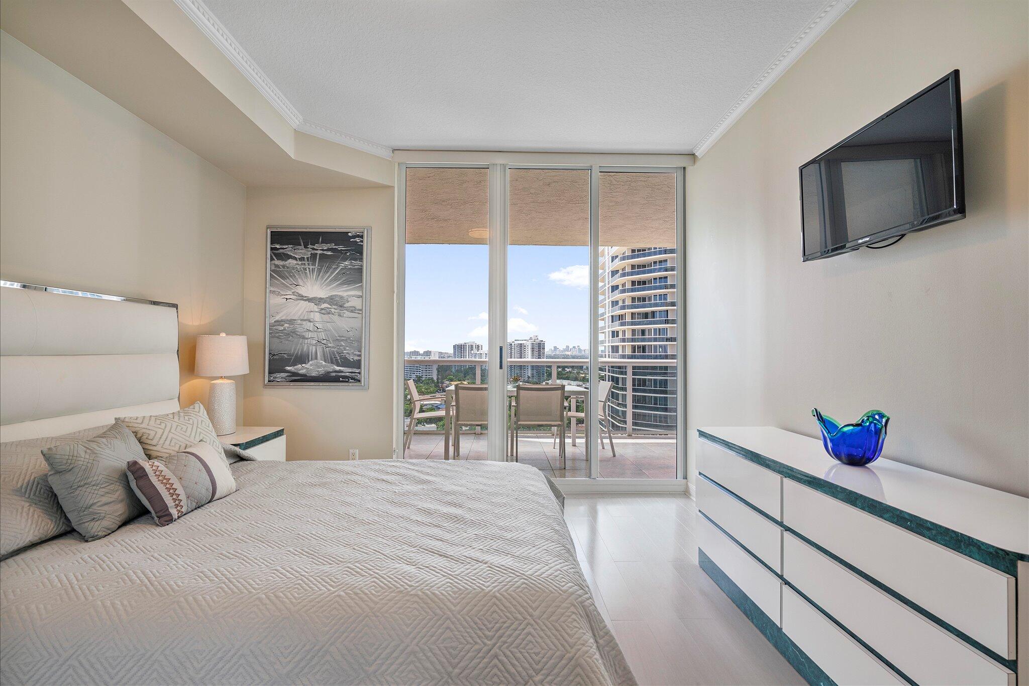 LHERMITAGE II CONDOMINIUM - Residential Lease