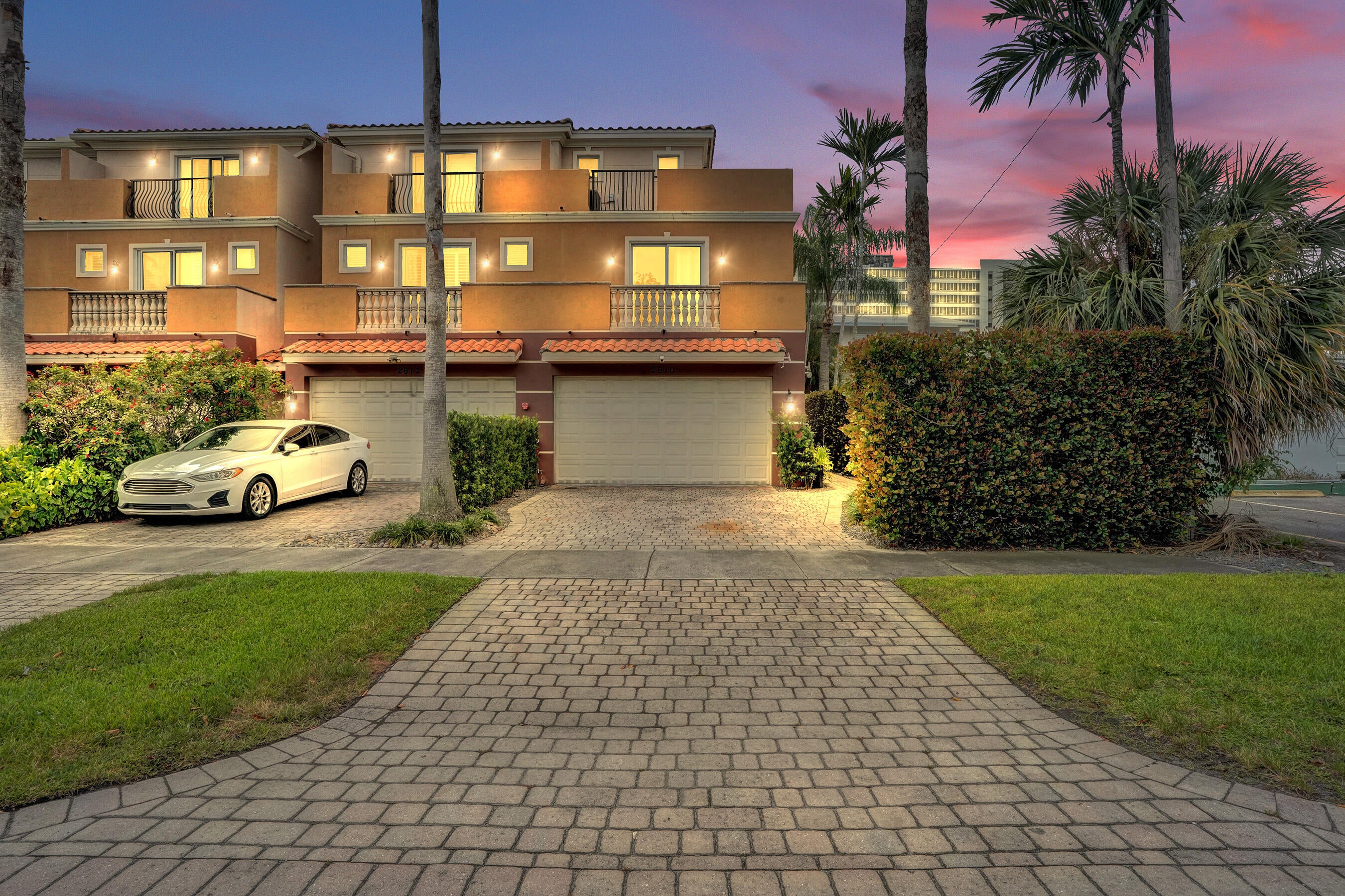 2610 NE 11th Court, Fort Lauderdale FL 33304