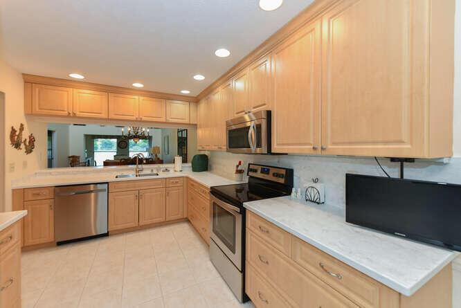 EAGLEWOOD - Residential