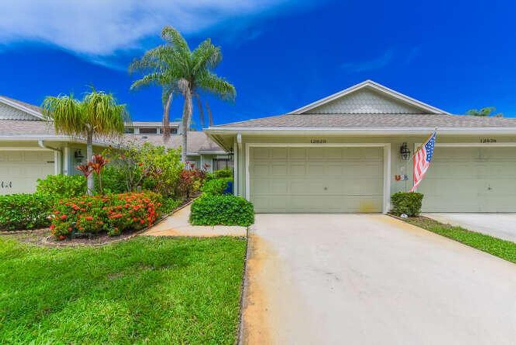 Photo of 12929 SE Berwick Court, Hobe Sound, FL 33455 (MLS # R11124511)