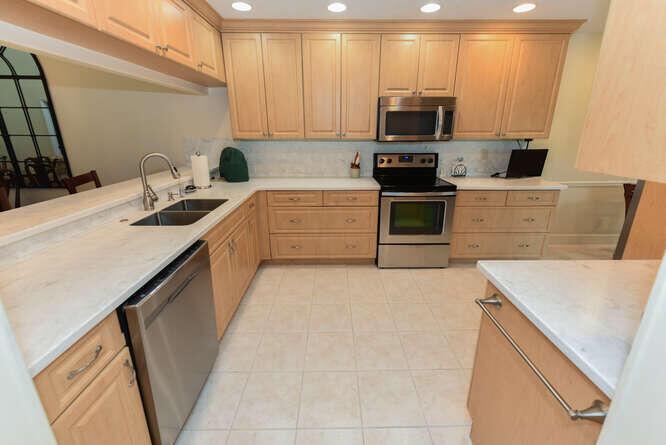 EAGLEWOOD - Residential