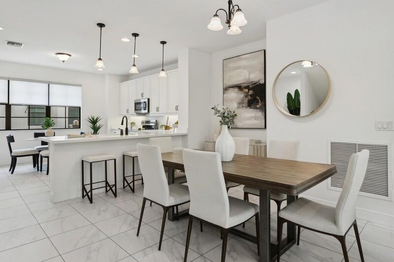 CASA DEL MAR - Residential