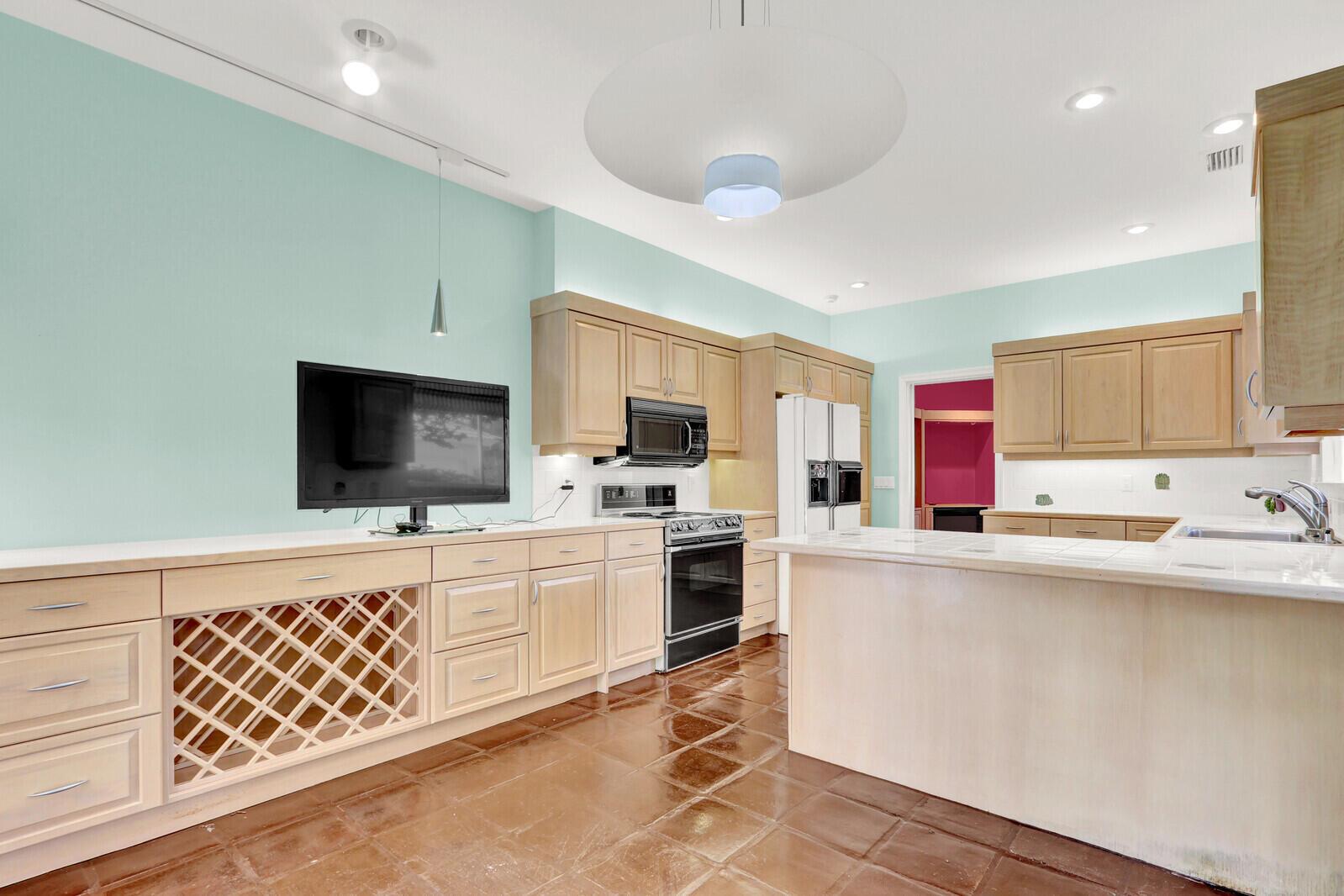 FRENCHMANS CREEK PAR C-1- - Residential