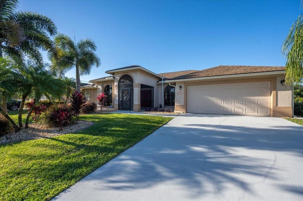 Photo of 5924 NW Batchelor Terrace, Port Saint Lucie, FL 34986 (MLS # R10790802)