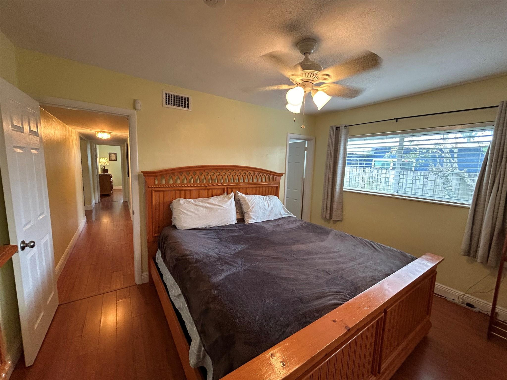 LAUDERDALE GOLF ESTATES - Residential