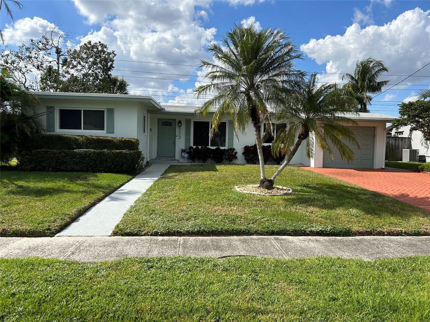 B-E-A-U-T-I-F-U-L Single family home with tons of updates in sought after Plantation!!! This 3-Bedroom 2 Bath home is a ***MUST SEE***. Brand new stainless steel appliances in the kitchen and new washer (2023) and dryer (2024). Impact windows, roof and exterior paint all NEW in 2021. Updated kitchen and bathrooms. Tile and laminate floors throughout. Home has a 1 car garage and an exterior room that can be used as a workshop or storage space. The backyard is very large and completely private with a park and walking path behind it. Located just minutes from the beach, Ft. Lauderdale airport and tons of shopping and restaurants.