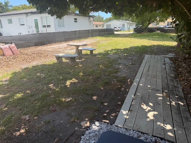 Hollywood Park - Residential