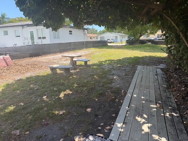 Hollywood Park - Residential