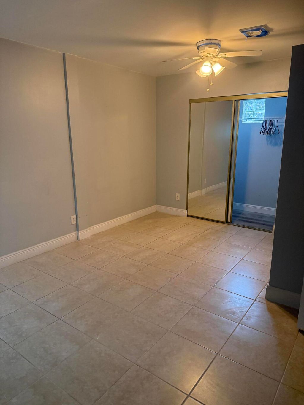 Photo of 192 CAROLINE Drive, West Palm Beach, FL 33413 (MLS # B26057267)