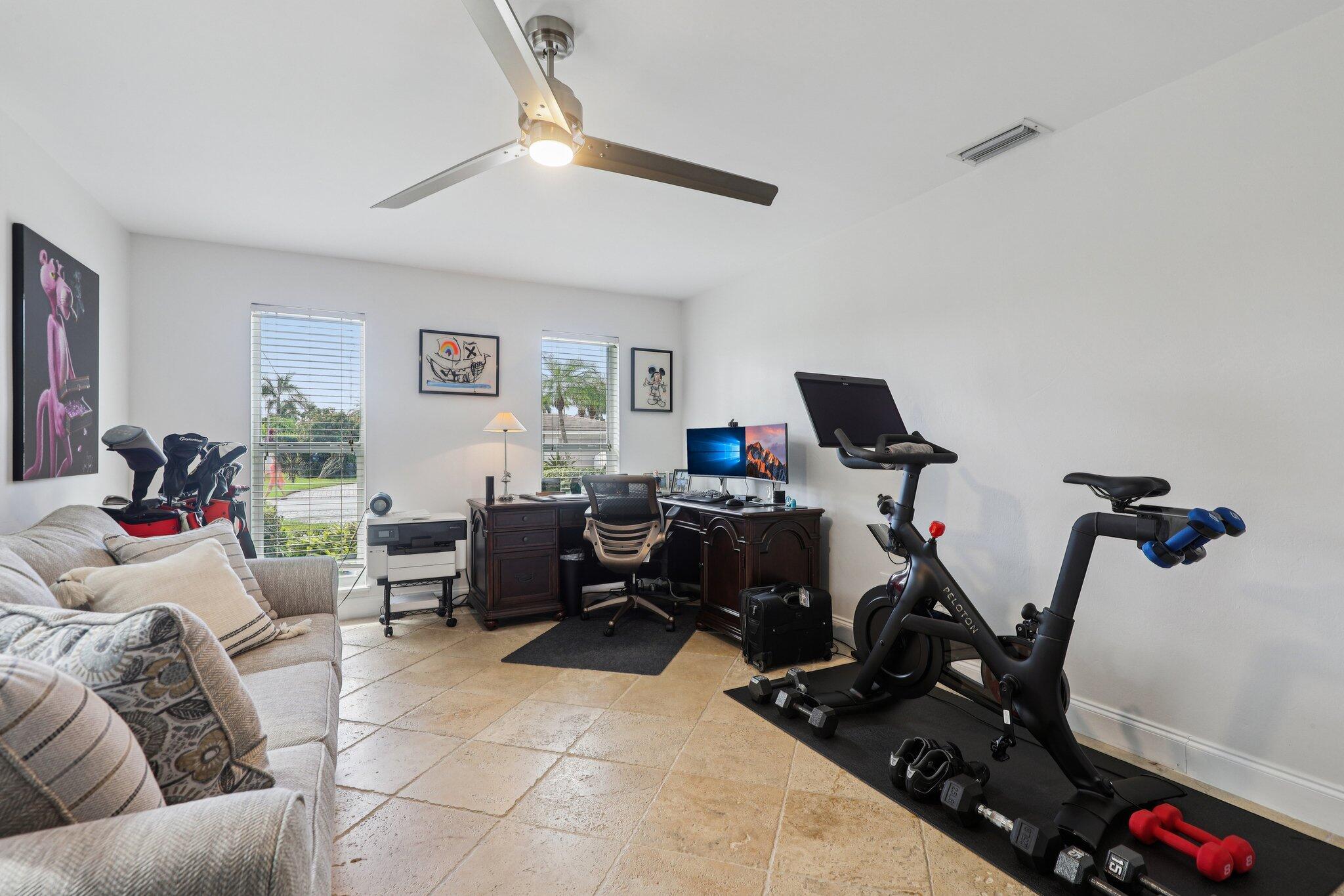 HARBOR VILLAGE SEC - Residential