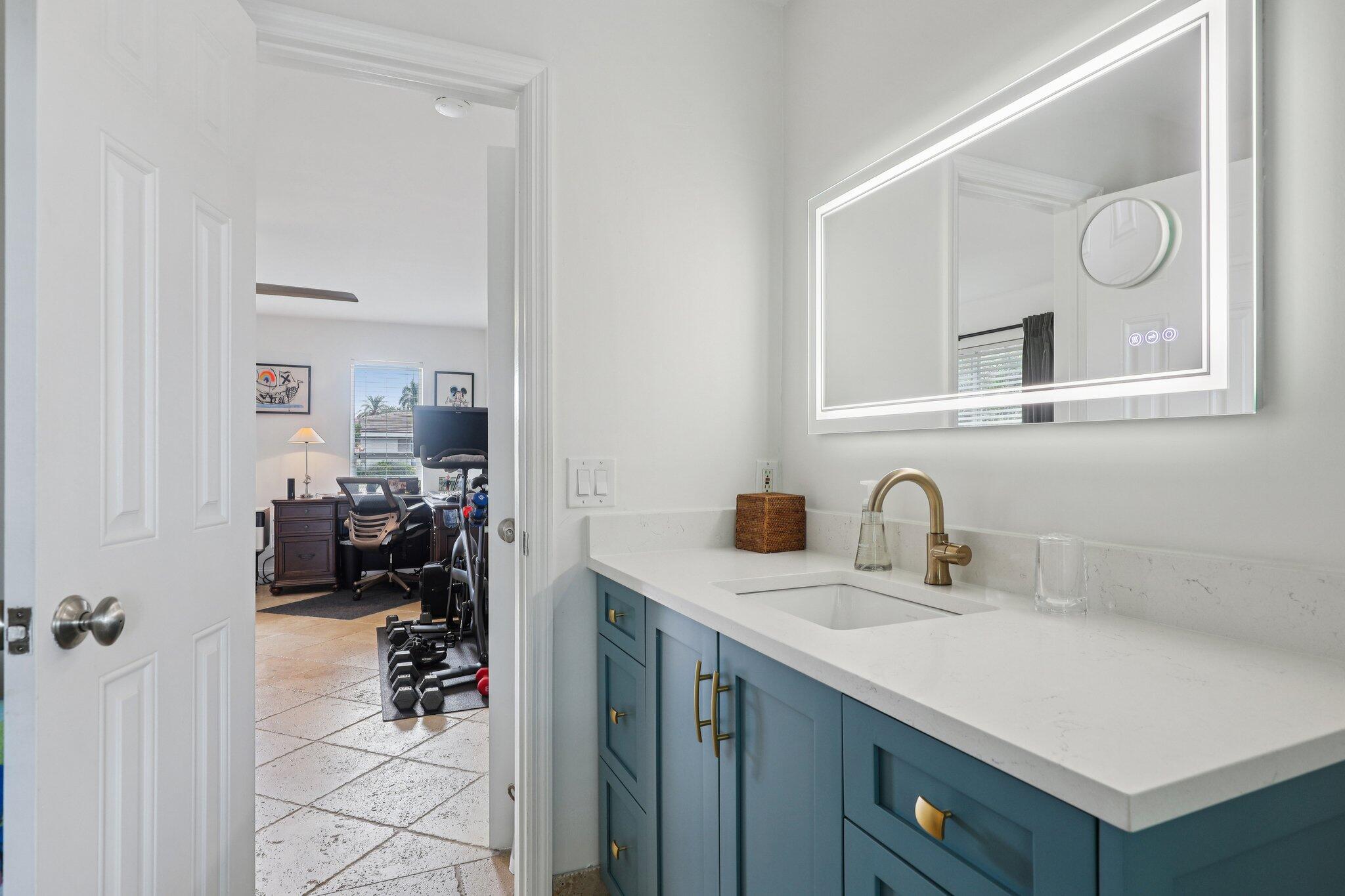 HARBOR VILLAGE SEC - Residential