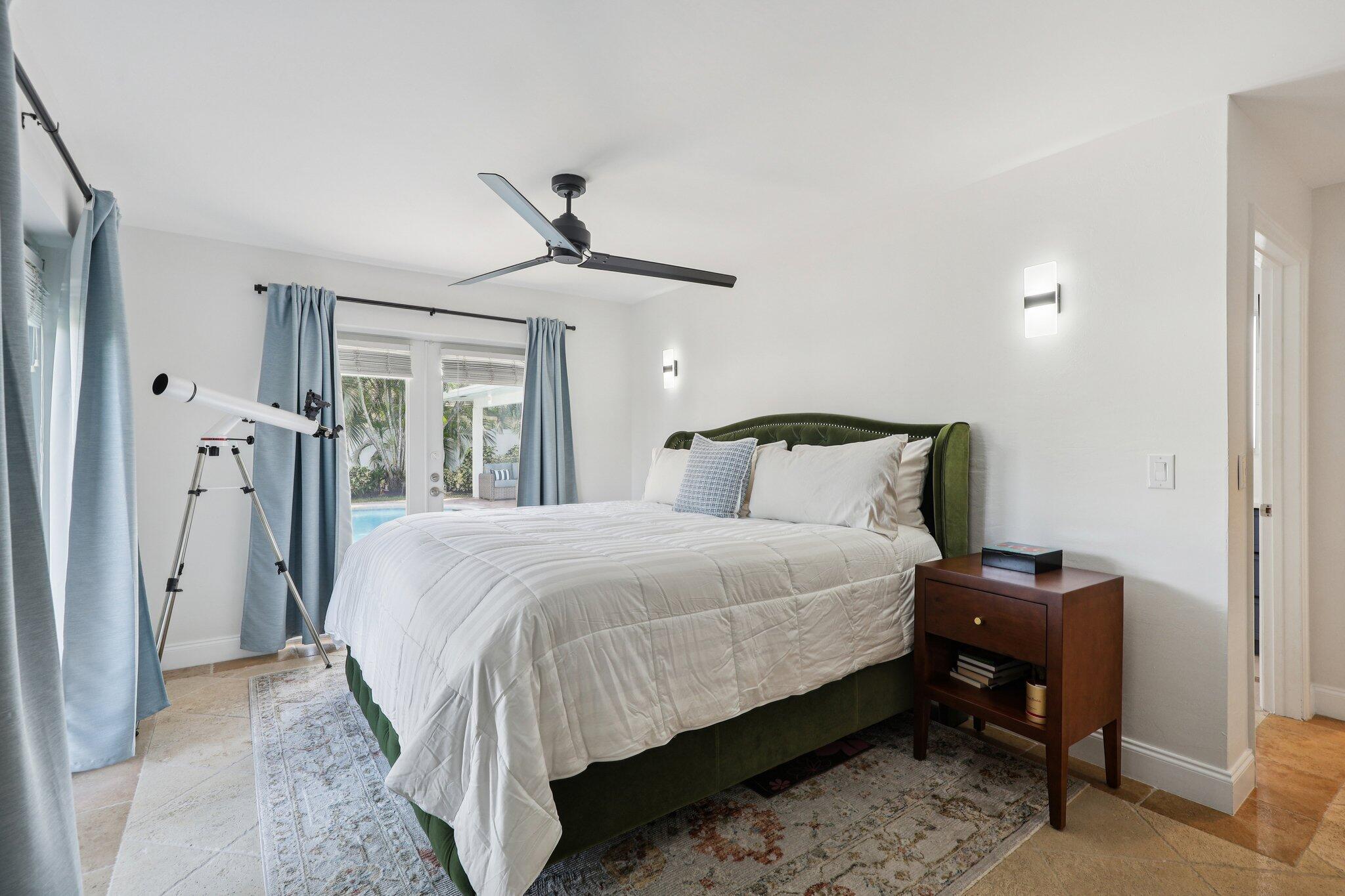 HARBOR VILLAGE SEC - Residential