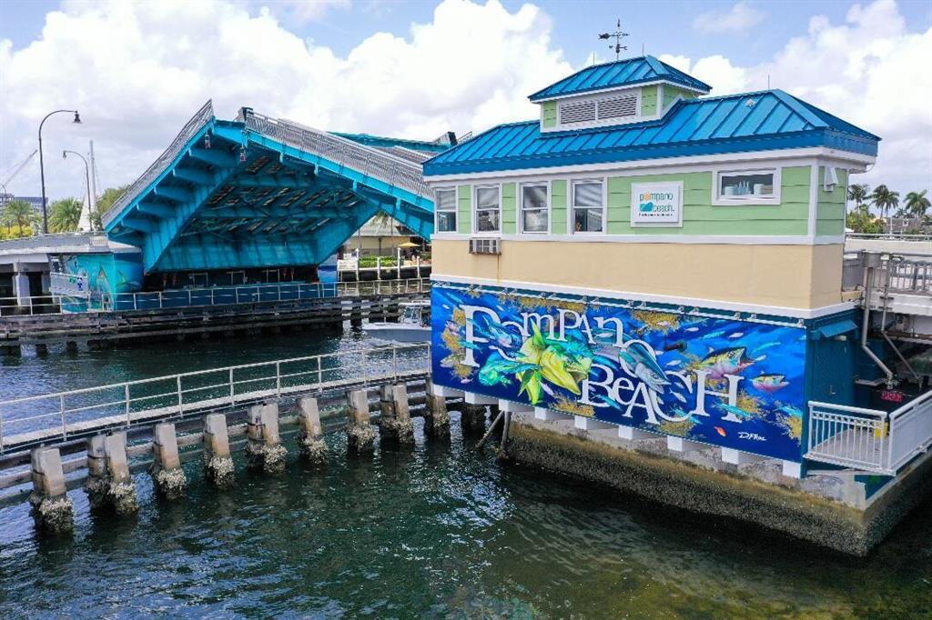 HARBOR VILLAGE SEC - Residential