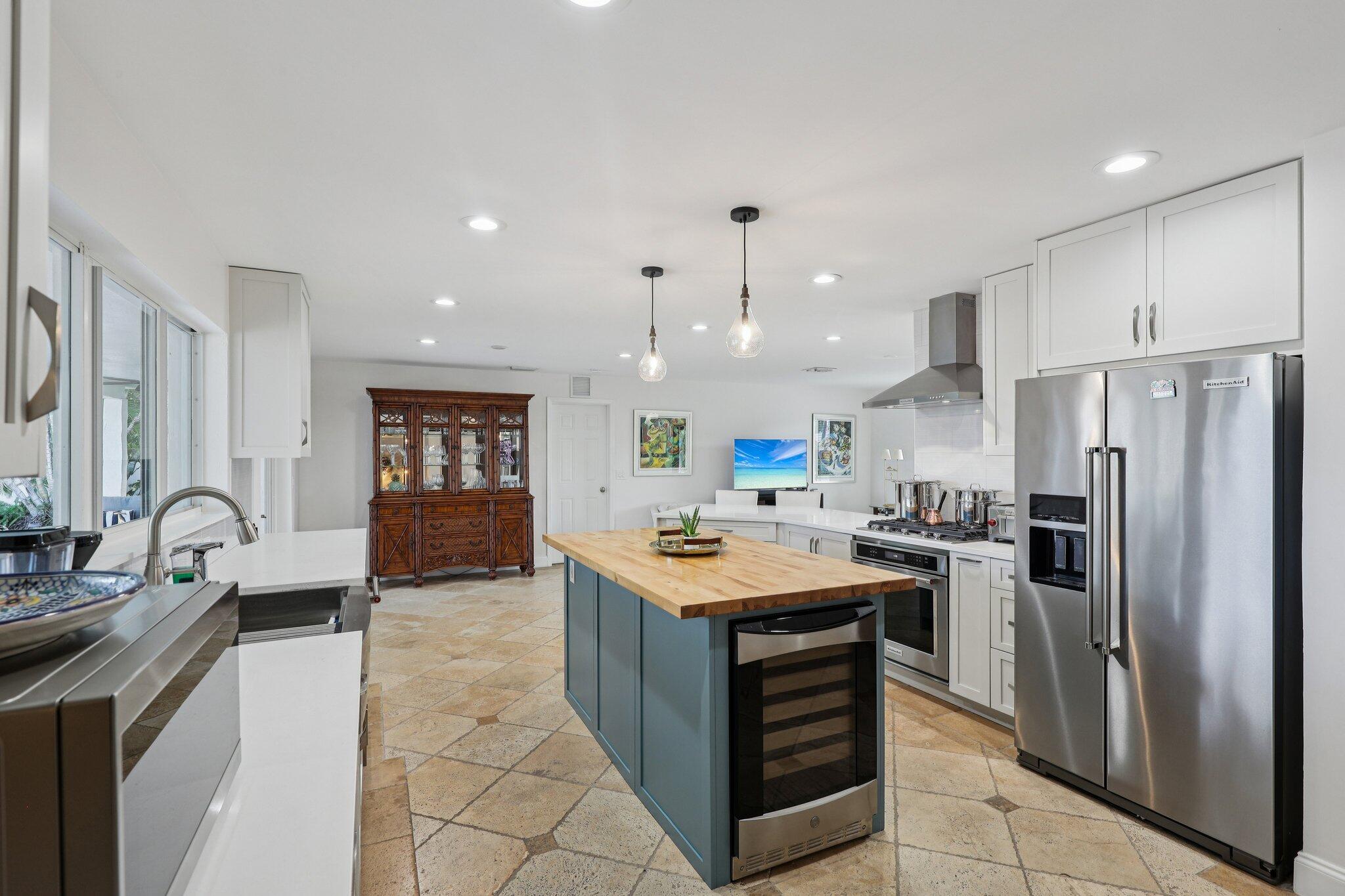 HARBOR VILLAGE SEC - Residential