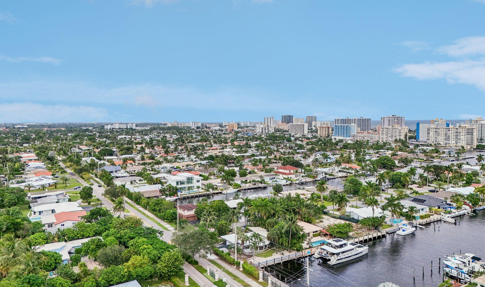 2731 NE 5th Street, Pompano Beach, FL, 33062/$1,949,900 3 2731 NE 5th Street