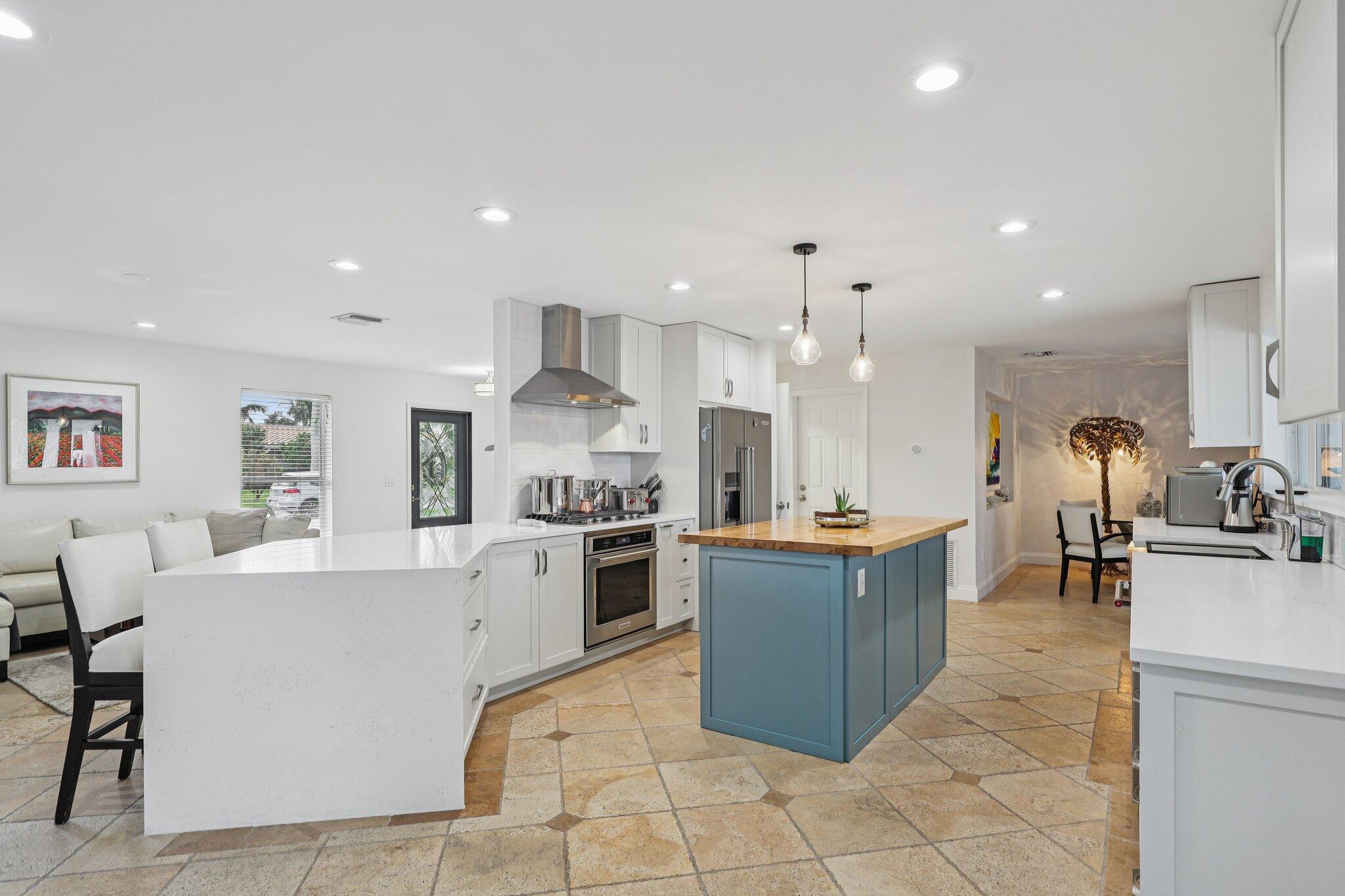 HARBOR VILLAGE SEC - Residential