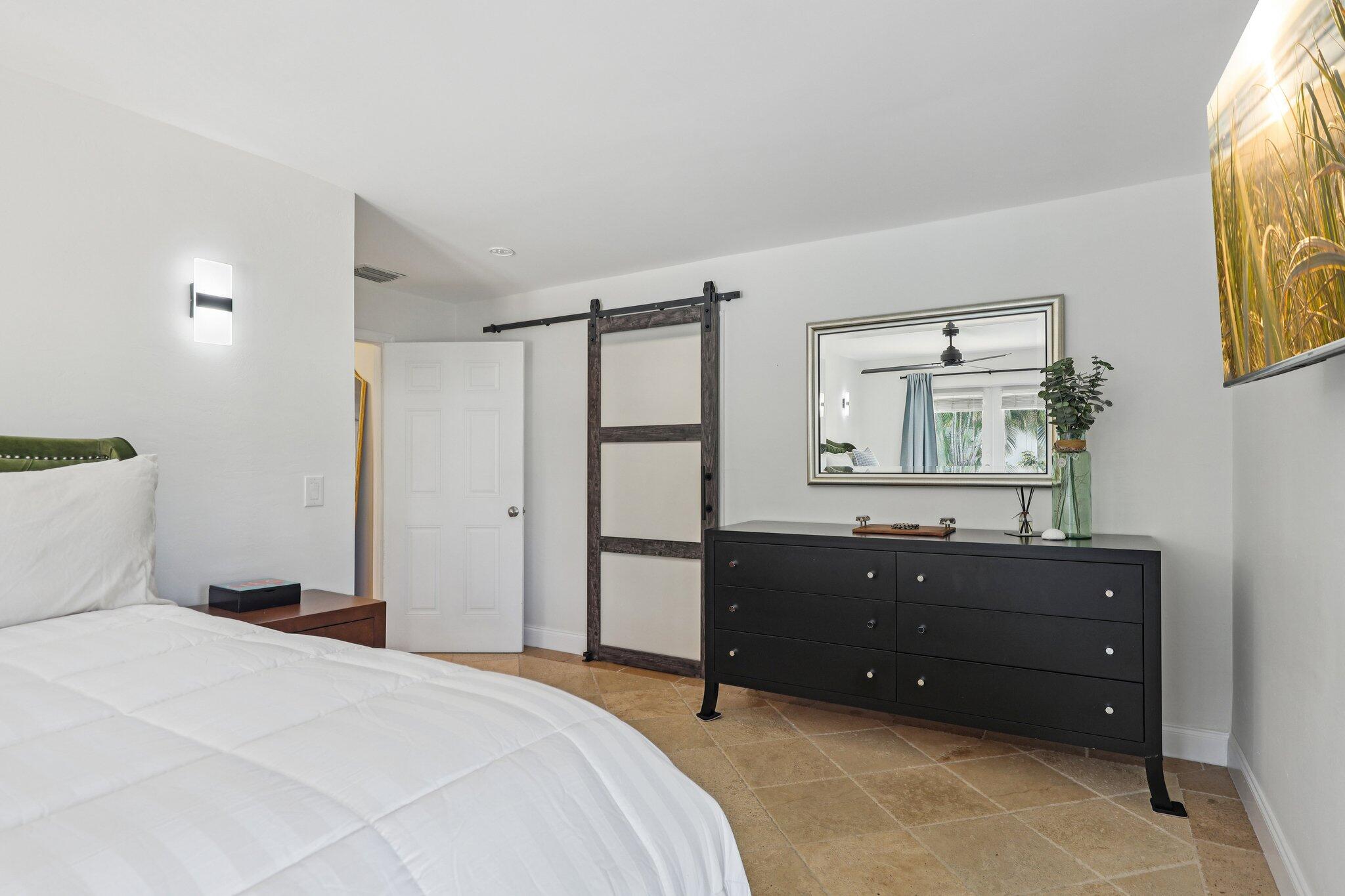 HARBOR VILLAGE SEC - Residential