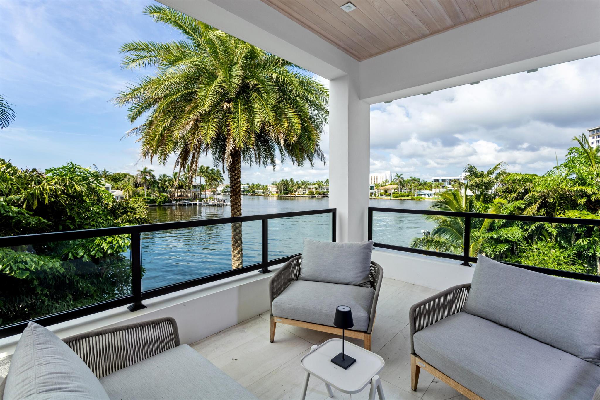 SEAGATE SEC A - Residential Lease