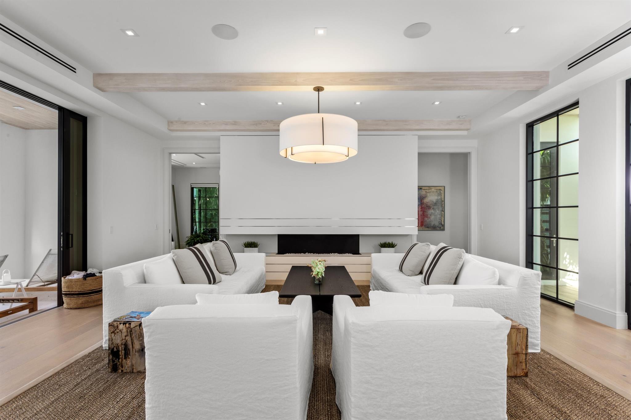 SEAGATE SEC A - Residential Lease