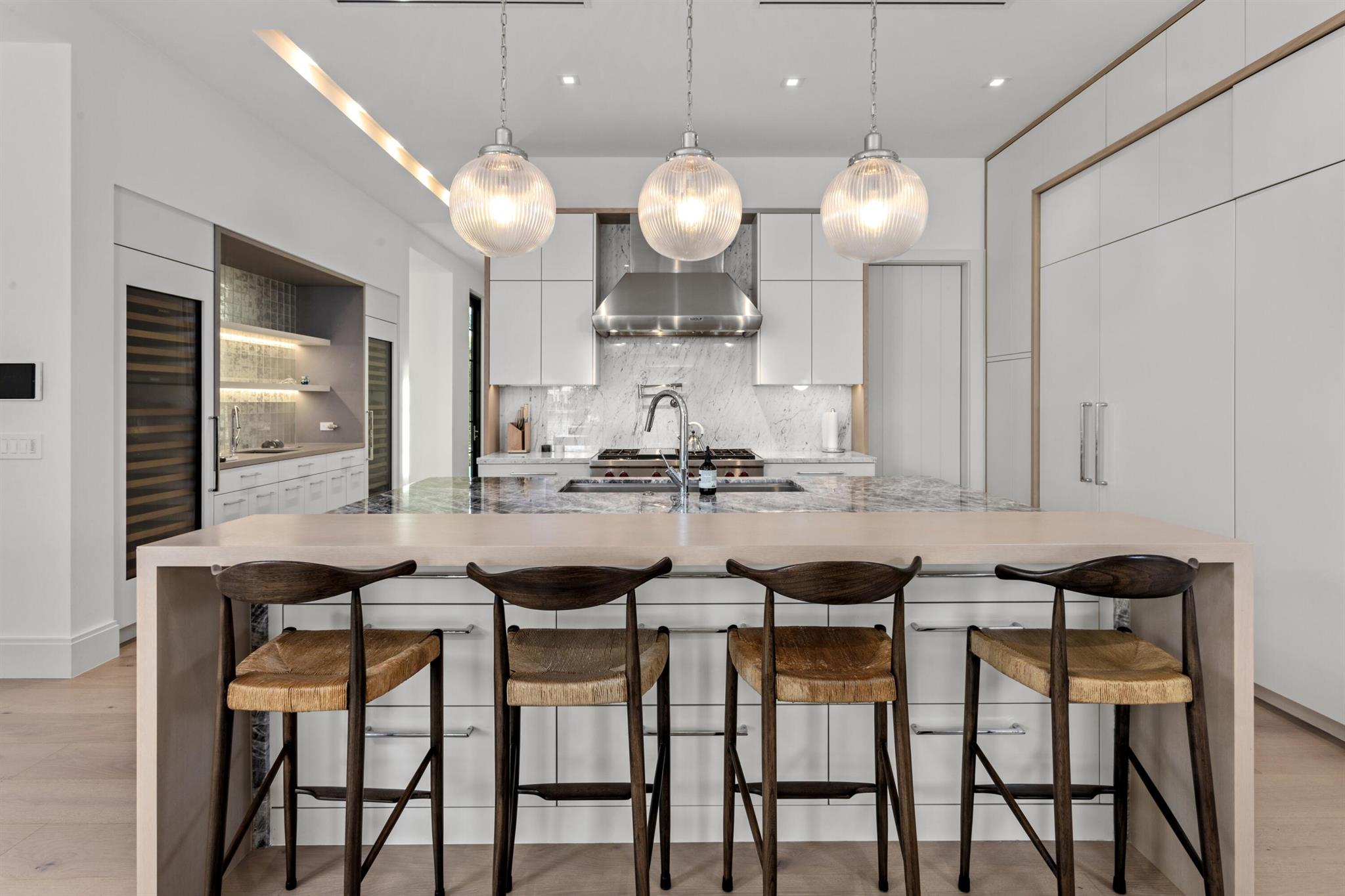 SEAGATE SEC A - Residential Lease