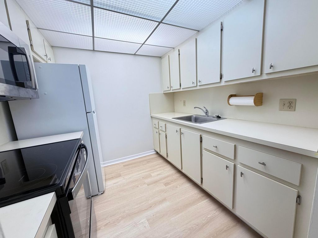 Photo of 100 SW 132nd Way #303k, Pembroke Pines, FL 33027 (MLS # B26018838)