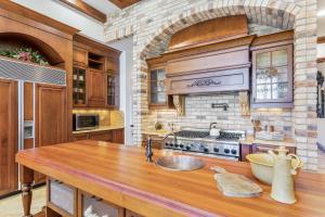 Blue Bayou - Residential