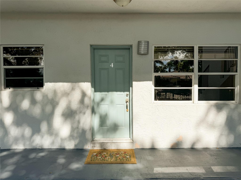 1925 Madison Condo - Residential