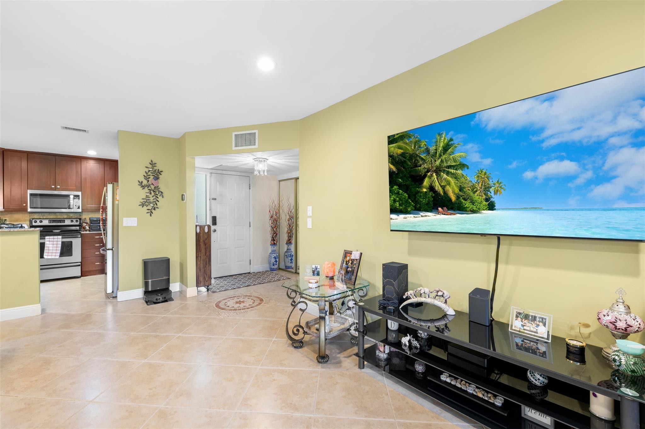 APPLEWOOD VILLAGE IV - Residential