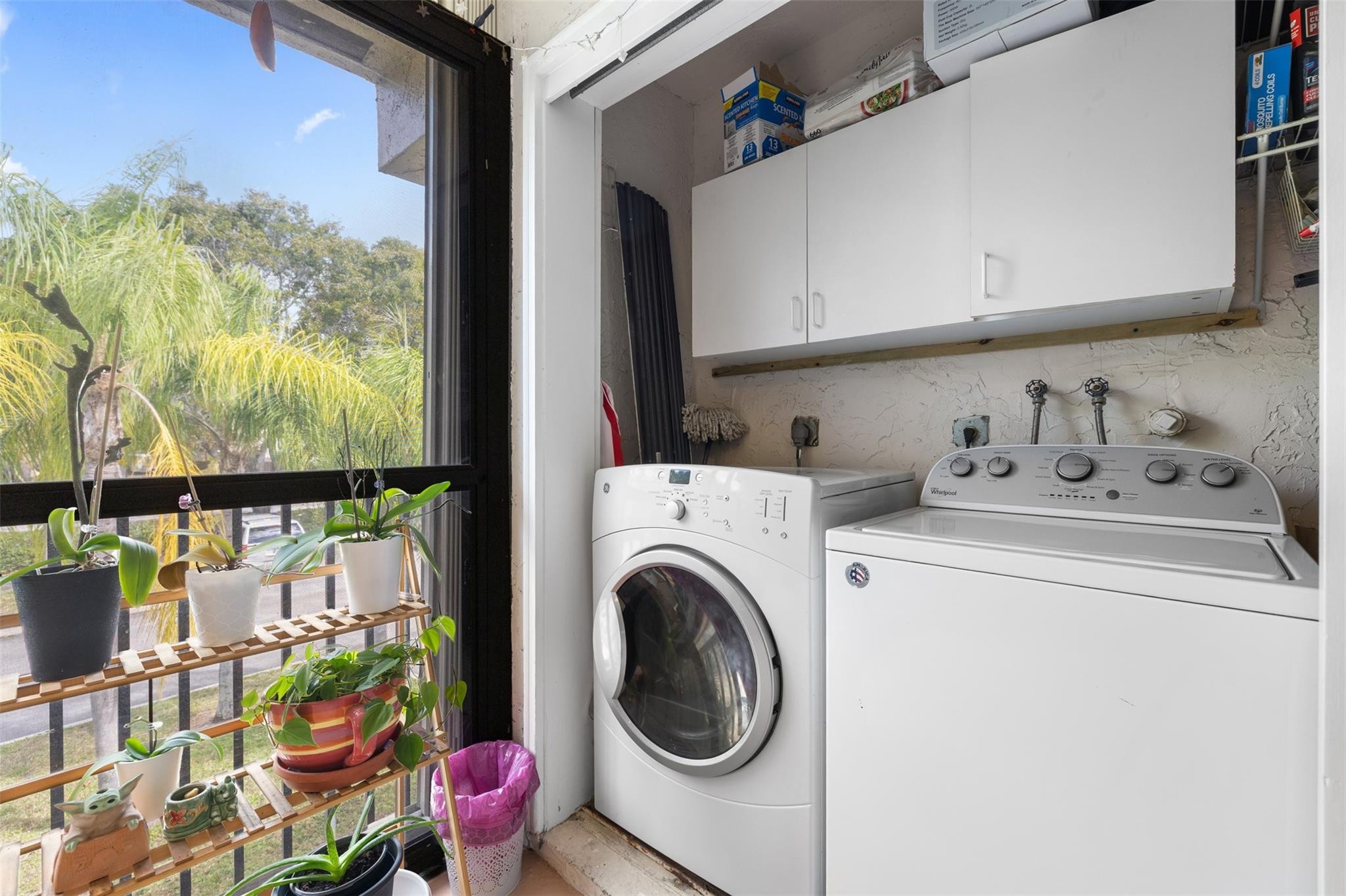 APPLEWOOD VILLAGE IV - Residential