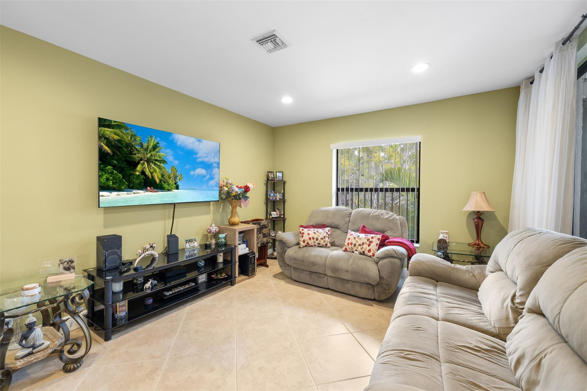 APPLEWOOD VILLAGE IV - Residential