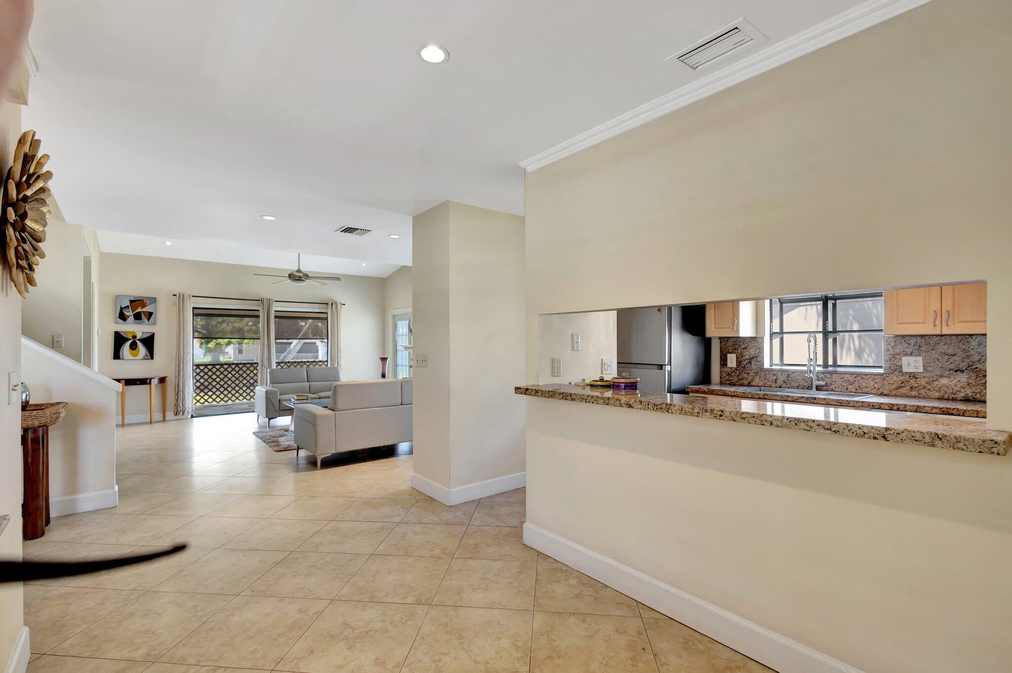 4075 Clearview Ter Terrace