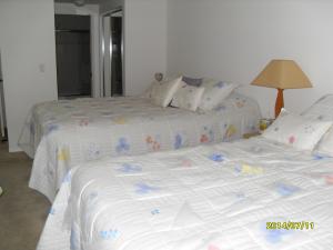 St Tropez Condo - Residential Lease