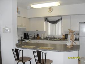 St Tropez Condo - Residential Lease