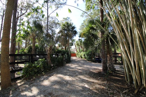 Tiny photo for 930 Rambling Drive Circle #LITTLE RANCHES, Wellington, FL 33414 (MLS # B26081021)