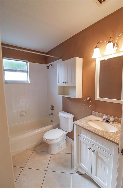 CANNONGATE - Residential