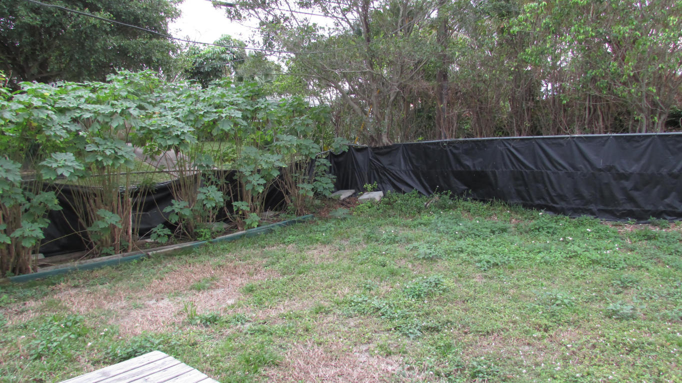 LAKE OSBORNE MNR - Residential