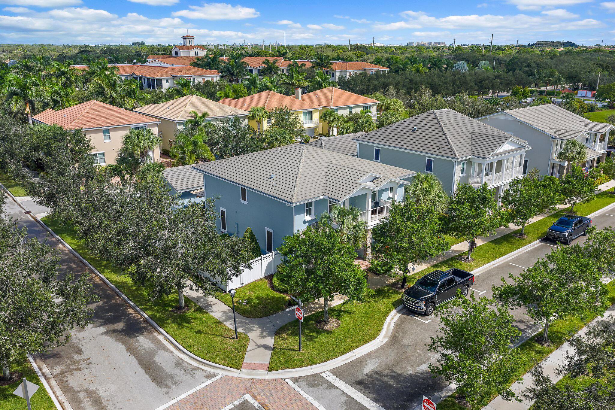 WINDSOR PARK AT ABACOA - Residential