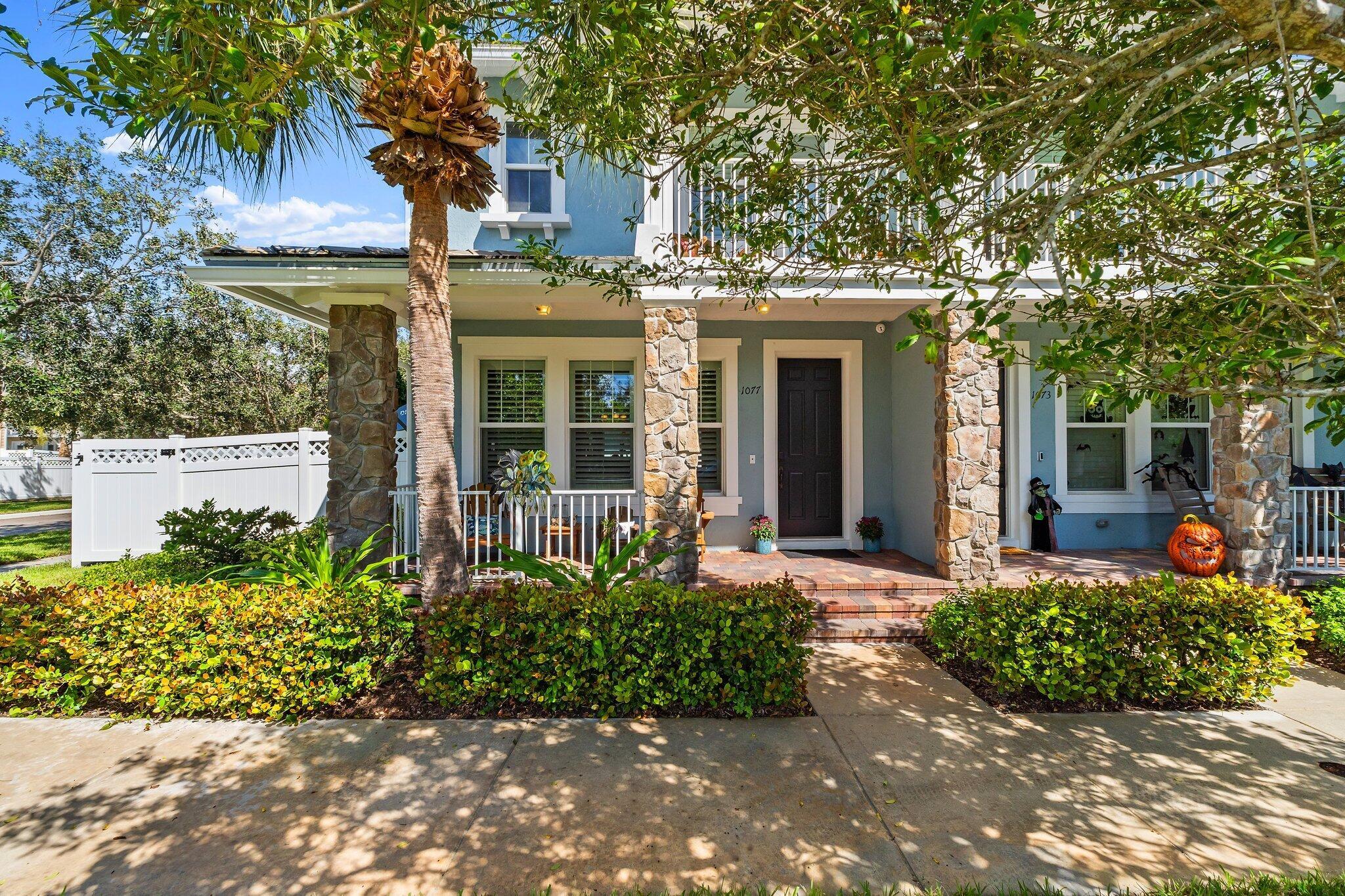 1077 N Prescott Drive