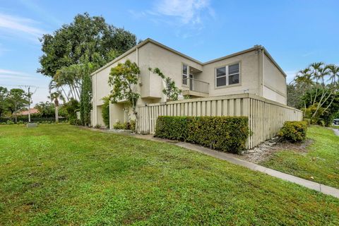 12073 Regal Court Wellington FL 33414
