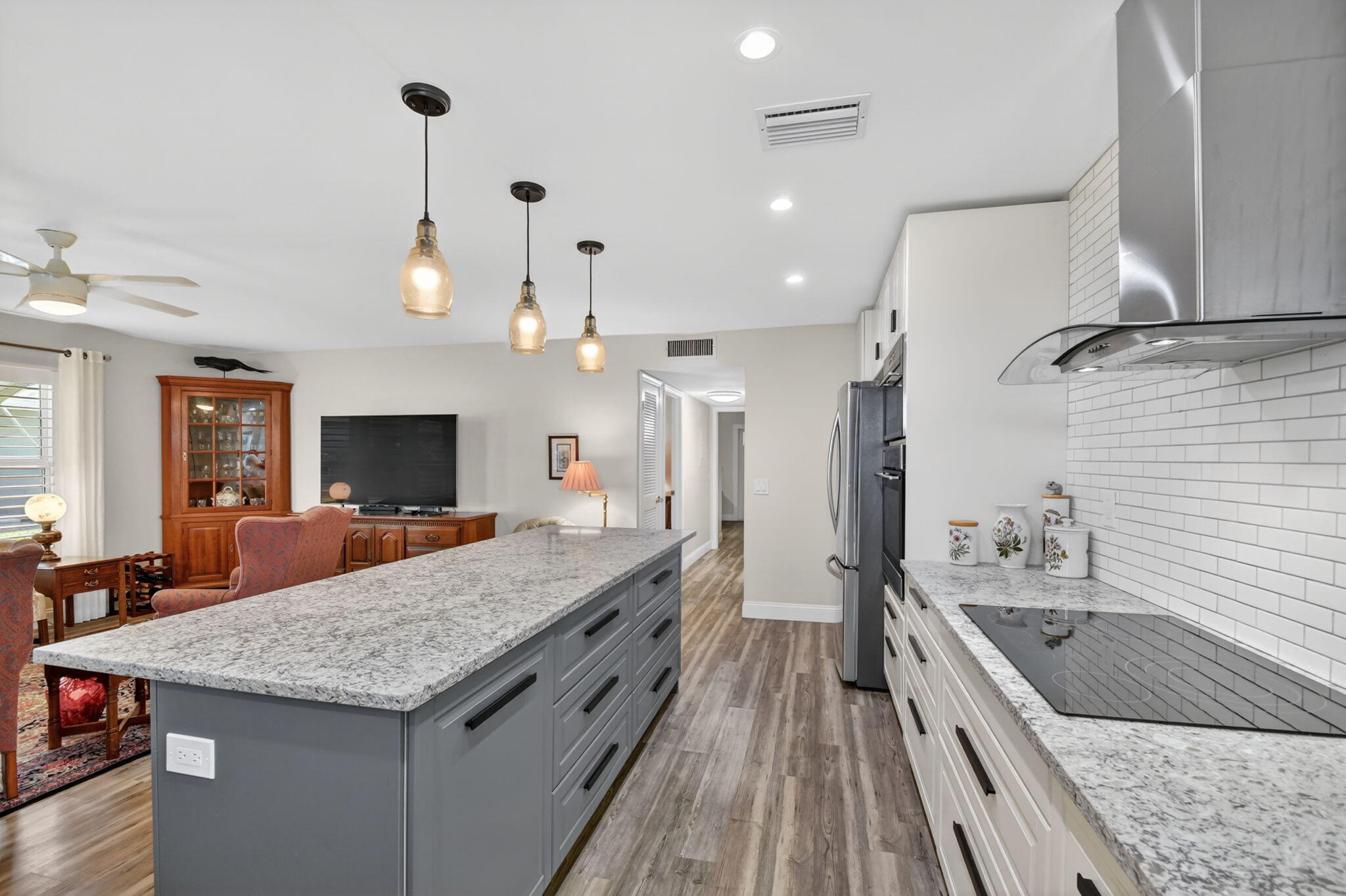 HIGH POINT OF DELRAY BEACH CONDO SEC III - Residential