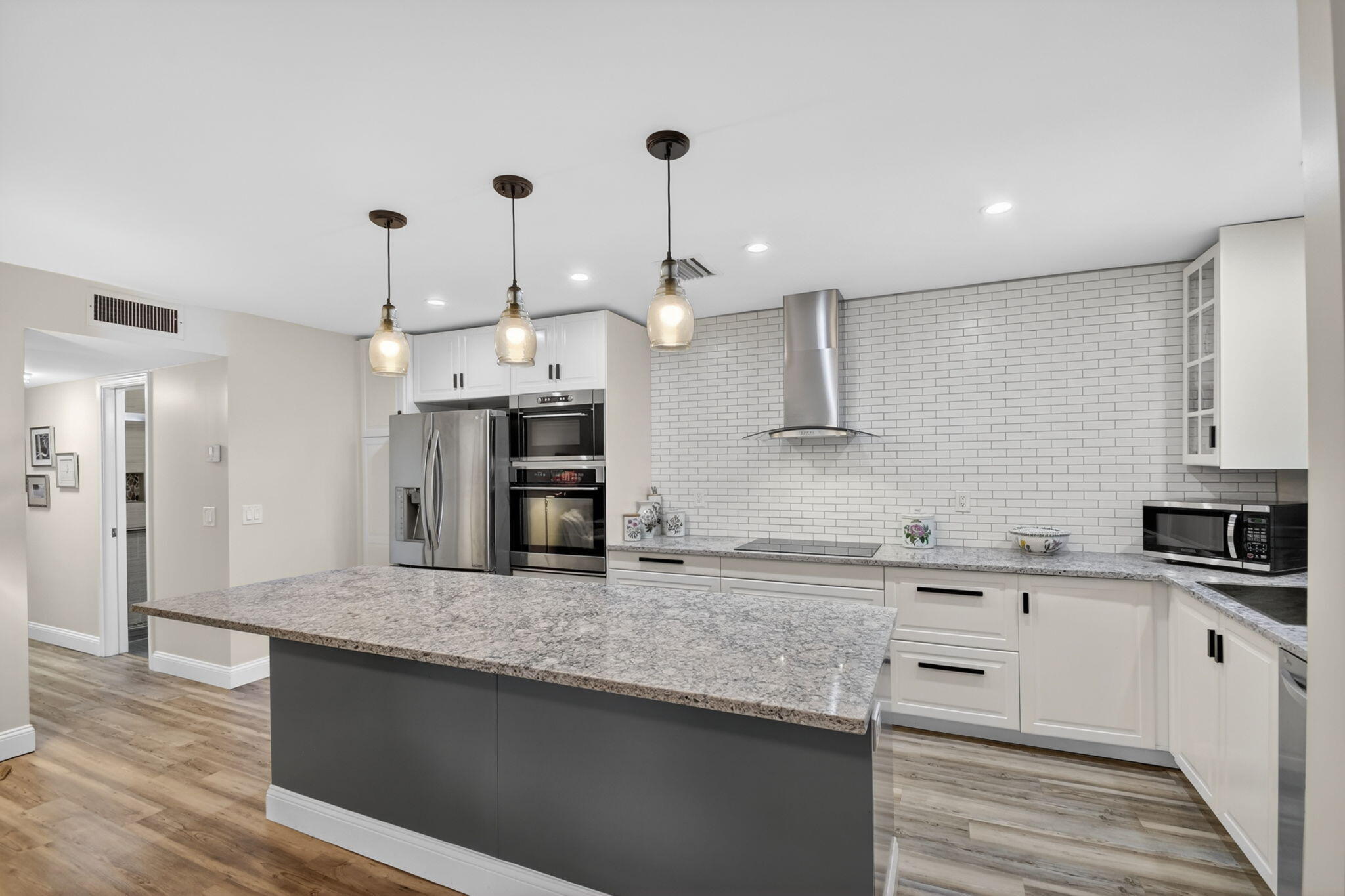 HIGH POINT OF DELRAY BEACH CONDO SEC III - Residential