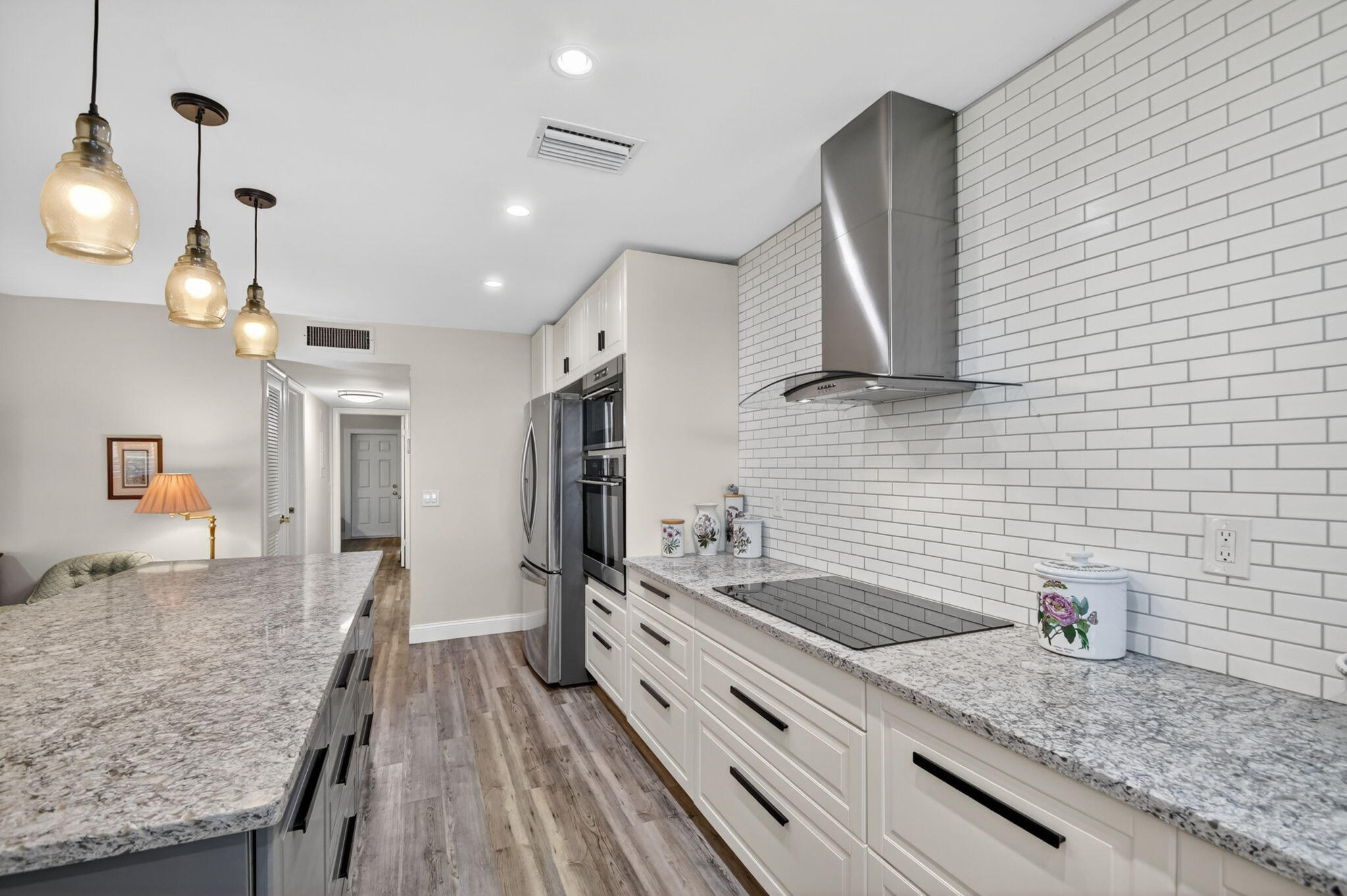 HIGH POINT OF DELRAY BEACH CONDO SEC III - Residential