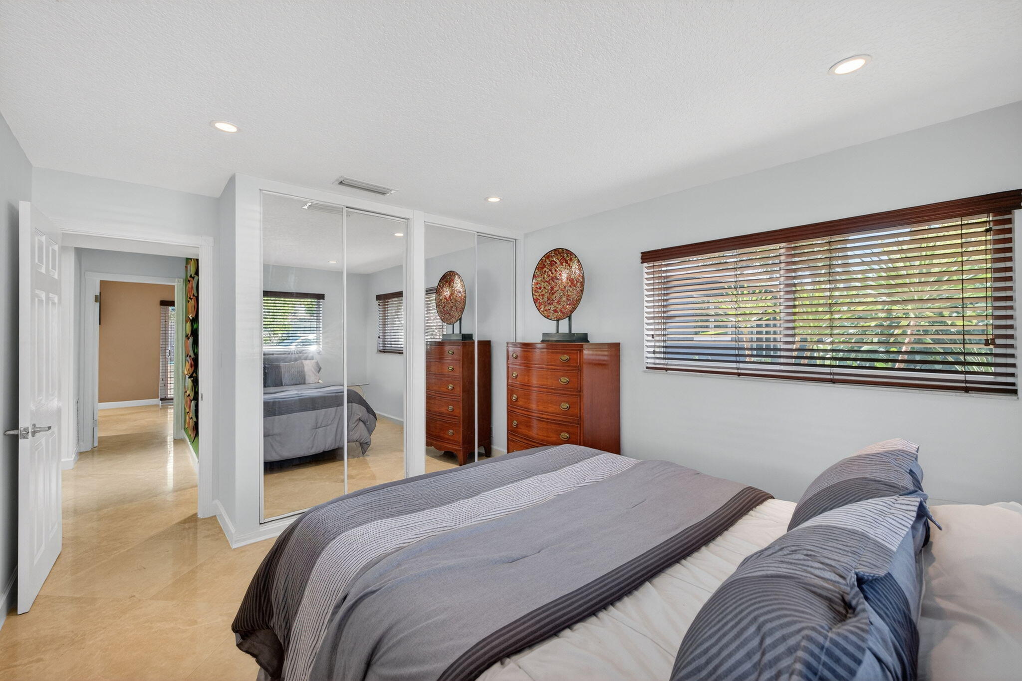 EDGEWATER ESTATES - Residential